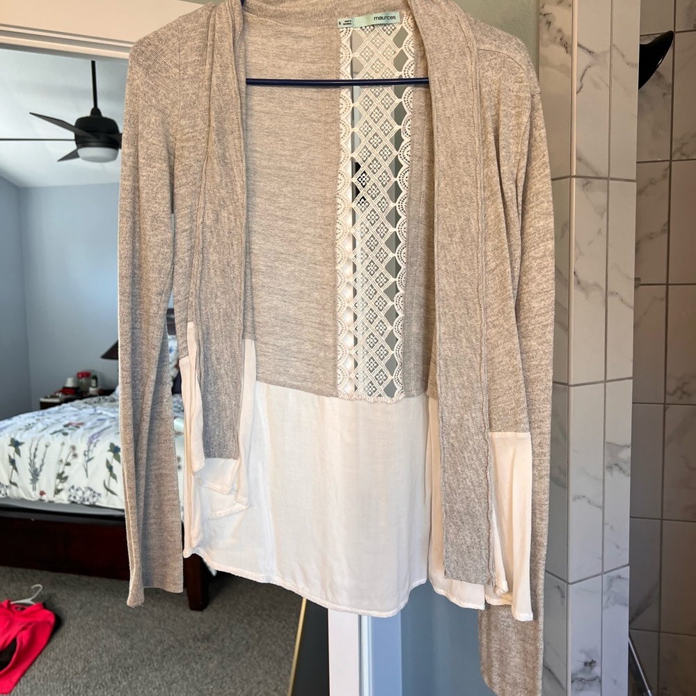Women's Gray and White Sweater by Pink Republic